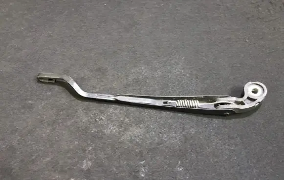 Seat Leon (1M) Rear wiper blade arm 1m6955707b