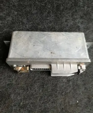 BMW 7 E32 ABS control unit/module 0265100049