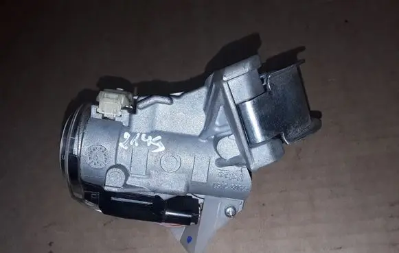 Toyota Verso Ignition lock 450200203 29653453 897830F010