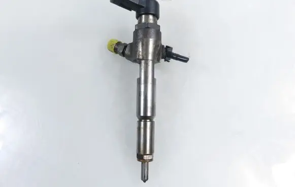 Ford Focus Fuel injector 4M5Q9F593AD