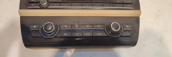 BMW 5 F10 F11 Climate control unit 9324317 0001663878 900256300015