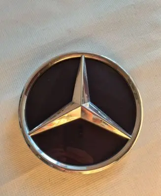 Mercedes-Benz C W206 Manufacturer badge logo/emblem A0008880400