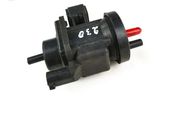 Mercedes-Benz C W203 Valve vacuum 0005450427