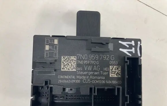 Seat Alhambra (Mk2) Door control unit/module 7NO959792G