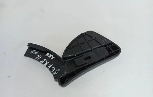 Nissan Juke I F15 Seat back rest control lever/handle 873181KKOA