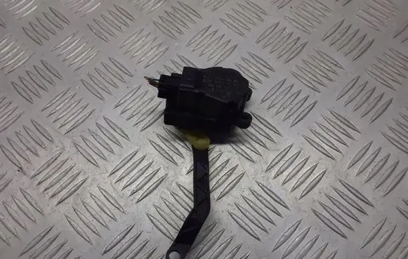 Opel Vectra C A/C air flow flap actuator/motor 09180201