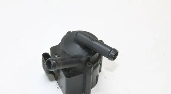 Peugeot RCZ Water pump V761935980