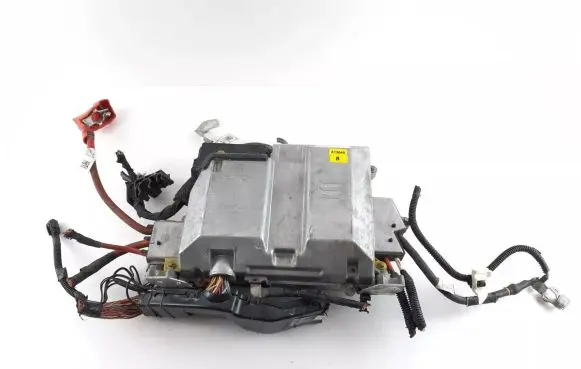 Tesla Model 3 Suspension control unit/module P1118182-02-H P111818202H 1100334-00-D
