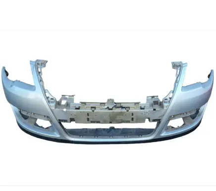 Volkswagen PASSAT B6 Front bumper 3C0807221A