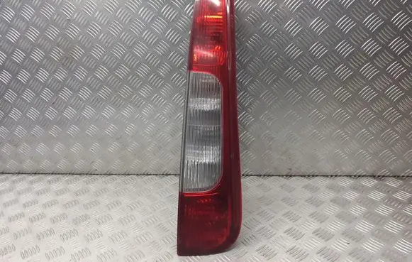 Ford C-MAX I Rear/tail lights 3M51-13N411-AA