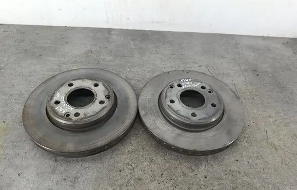 Mercedes-Benz C W203 Front brake disc 