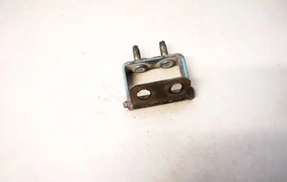 Nissan Almera Tino Tailgate/trunk/boot hinge