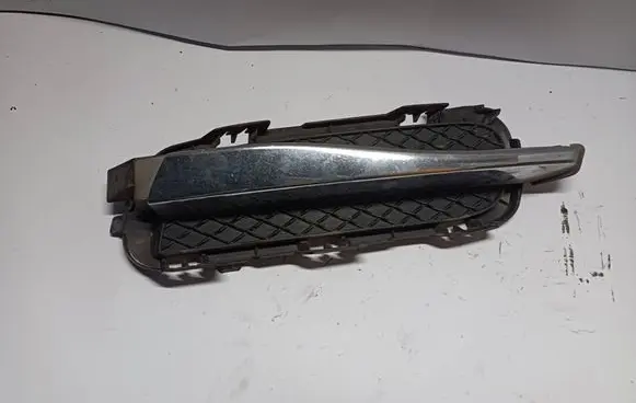 Jaguar XF X250 Front bumper lower grill 8X2315K233BC
