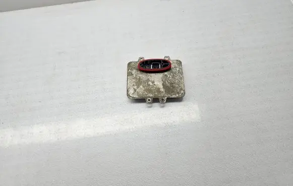 Volkswagen Golf VI Headlight ballast module Xenon 5DV00900000