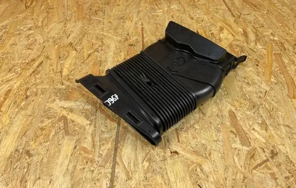 Mercedes-Benz CLS C257 Intercooler air guide/duct channel A2560940900