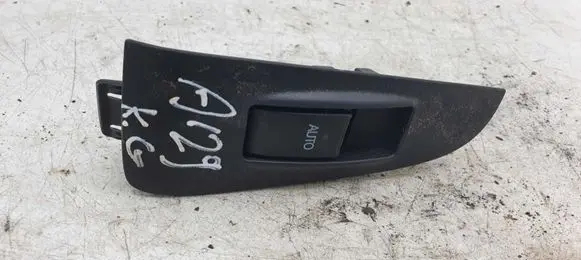 Toyota Avensis T250 Electric window control switch 7427205020