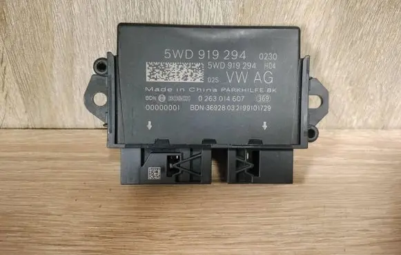 Volkswagen Golf VIII Parking PDC control unit/module 5WD919294