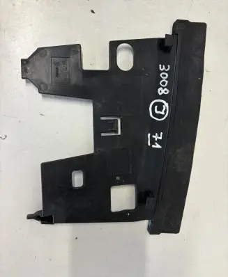 Peugeot 3008 I Other engine bay part 9670222980