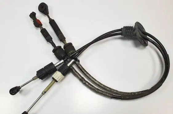 Ford Focus Gear shift cable linkage
