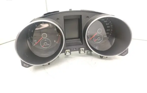 Volkswagen Golf VI Speedometer (instrument cluster) 5K0920873 A2C81401500