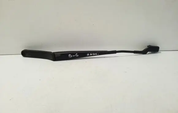 Volkswagen PASSAT B6 Front wiper blade arm 3C2955410C