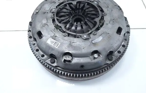 Volkswagen Caddy Clutch set kit 04L141025