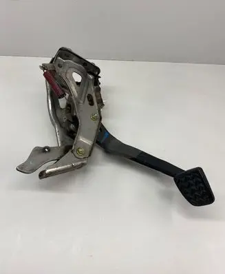 Toyota Land Cruiser (J120) Brake pedal 3132152010