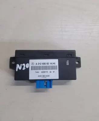 Mercedes-Benz E W212 Air suspension control unit module (rear) A2129006514 00406119 123143304801