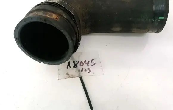 Intercooler hose/pipe