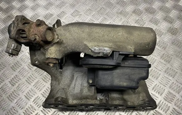 Mazda Premacy Intake manifold