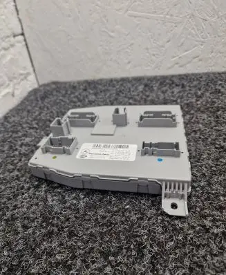 Mercedes-Benz GLC X253 C253 SAM control unit A2059006822