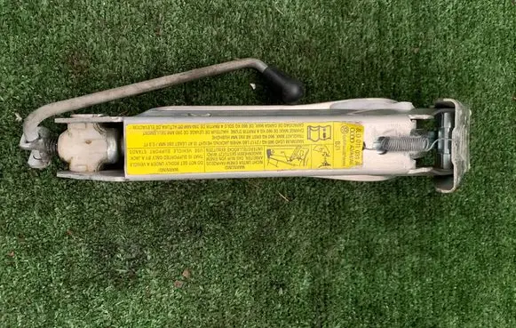 Audi A4 S4 B6 8E 8H Lift Jack 8L0011031A