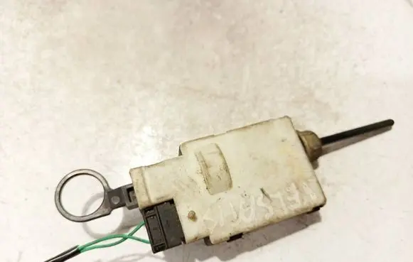 Renault Laguna I Central locking motor 