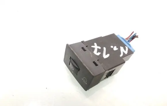 Hyundai Getz Headlight level height control switch