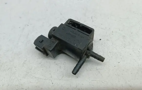 Mercedes-Benz CL C215 Turbo solenoid valve 0025401897 72235500