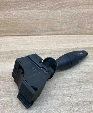 Ford Focus Indicator stalk 98AG13335AD