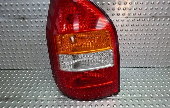 Opel Zafira A Rear/tail lights S27624102