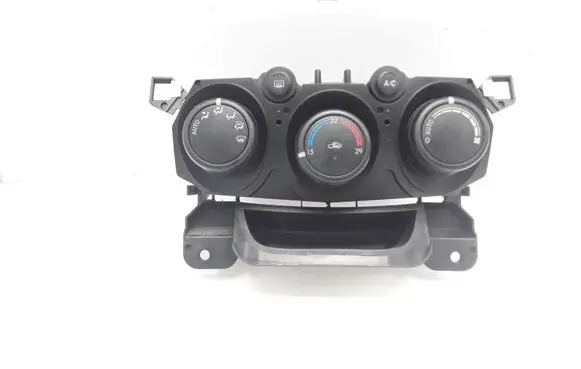 Mazda 2 Climate control unit DF7961190E