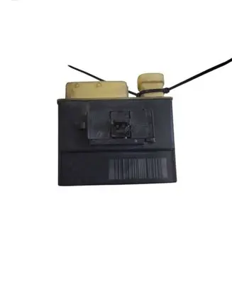 Citroen DS3 Glow plug pre-heat relay 018010951 9652021180
