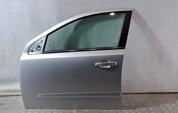 Opel Astra H Front door 93187972