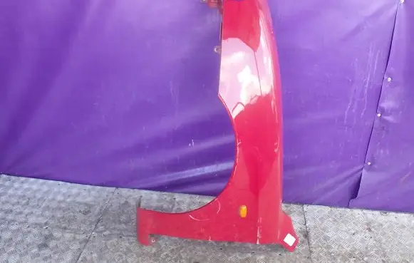 Alfa Romeo 147 Fender