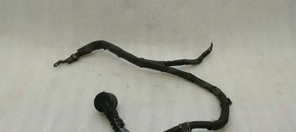 Mercedes-Benz E W211 Positive cable (battery) A2115402830