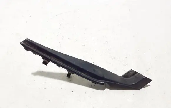 Nissan Pulsar Wiper trim 688943GF0A