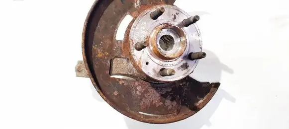 Opel Insignia A Front wheel hub 