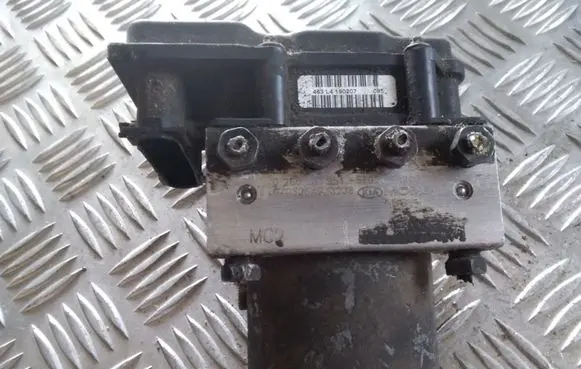KIA Ceed ABS Pump 0265231951 589201H300 0265800637