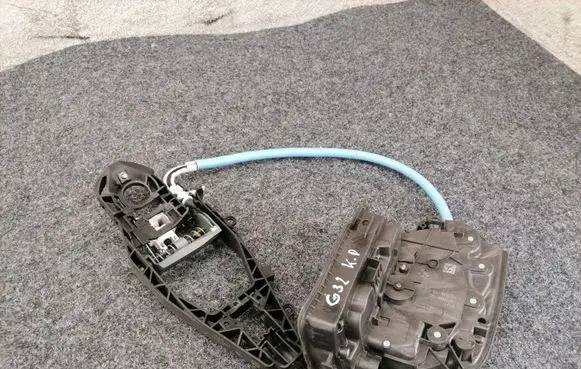 BMW 6 G32 Gran Turismo Front door lock 7477695 7401205 51217477695
