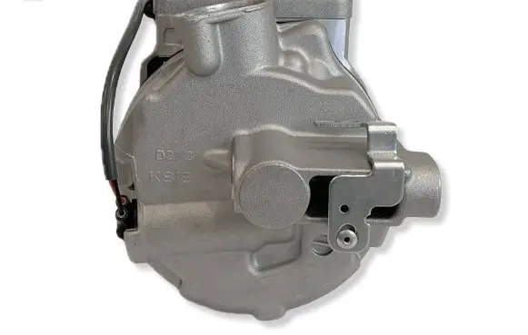 BMW X4 G02 Air conditioning (A/C) compressor (pump) 6452921786902 64529217869 6452921786903