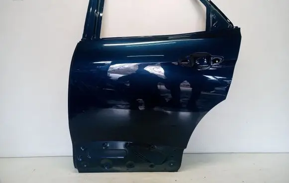 Peugeot 3008 II Rear door 