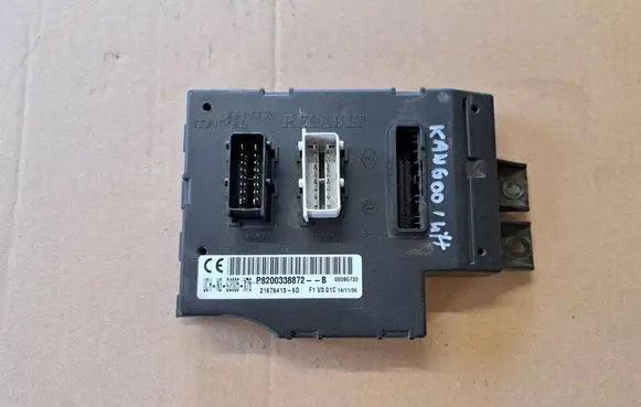Renault Kangoo I Comfort/convenience module P8200338872 00095732 216764136D