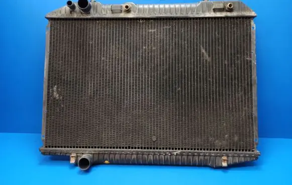 Mercedes-Benz 380 560SEC C126 Coolant radiator 1265003303